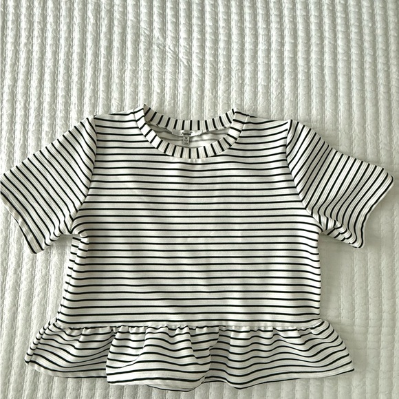 Papaya Black and White Ruffled Blouse - Picture 1 of 6